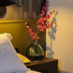 沃提斯塞维利亚尔贾拉菲旅馆