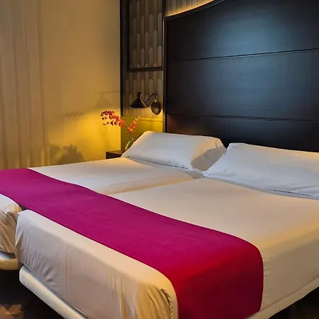 Vertice Sevilla Aljarafe Hotell 4*