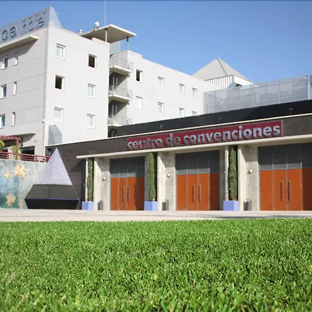 Hotell Vertice Sevilla Aljarafe Bormujos
